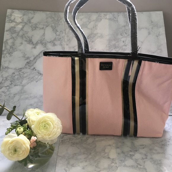 NWT VICTORIA’S SECRET PINK TOTE WITH MAKE UP BAG - Picture 2 of 5